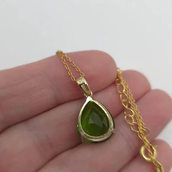 18 Inch Gold Over Sterling Silver Green Glass Gem Necklace A741 - Picture 5 of 8